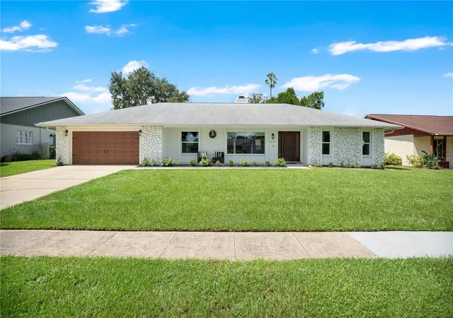 Photo 1 of Single family home for sale at 6610 Orange Knoll Dr, Belle Isle, FL 32812 | MLS# O6440247 | Listing updated on 2026-09-12