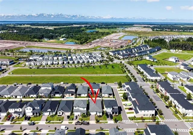Photo 4 of Single family home for sale at 4916 Shady Pines Dr, Saint Cloud, FL 34772 | MLS# O6440256 | Listing updated on 2026-10-01