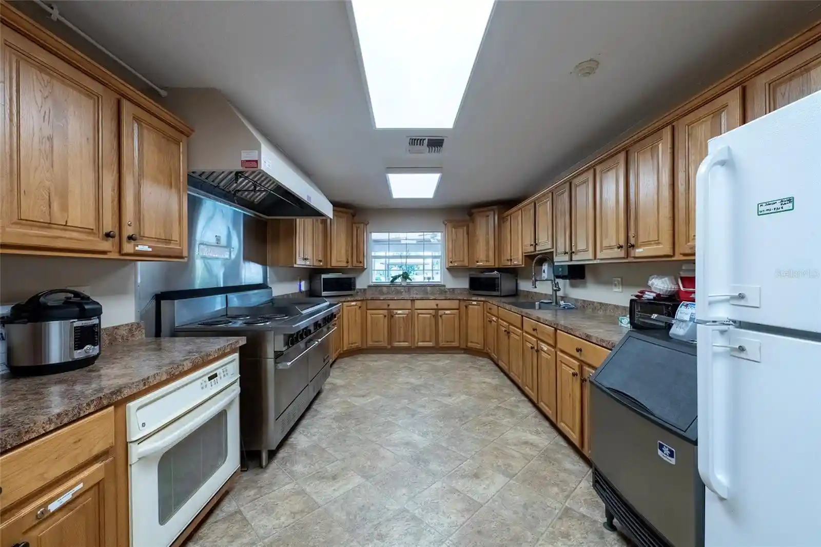 Listing Photo 63 - Condo for sale in 9545 Danville Ct located at 9545 Danville Ct, NEW PORT RICHEY, FL 34655 - Unit #42