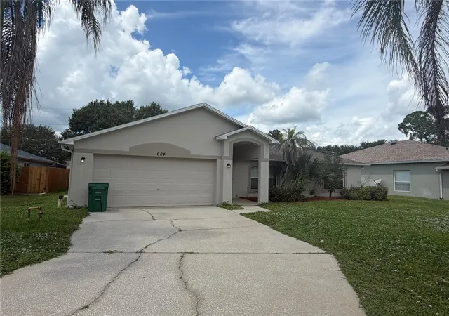 Photo 1 of Single family home for sale at 624 Sheridan Woods Dr, Melbourne, FL 32904 | MLS# TB8546758 | Listing updated on 2026-09-15