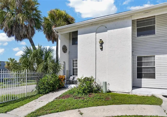 Photo 2 of Townhouse for sale at 7321 Jackson Springs Rd, Tampa, FL 33634 | MLS# TB8546771 | Listing updated on 2026-10-03
