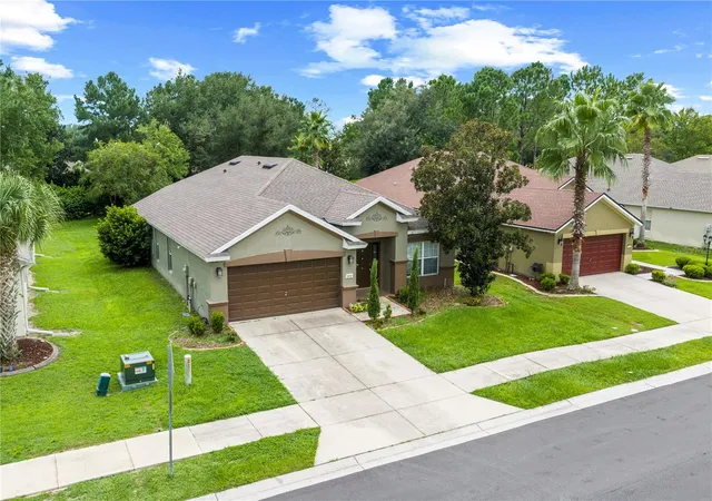 Photo 4 of Single family home for sale at 5464 SW 41st Street, Ocala, FL 34474 | MLS# OM731938 | Listing updated on 2026-09-22