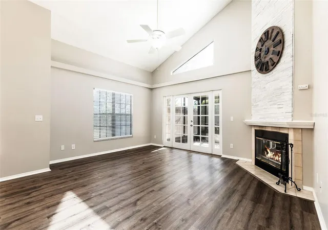 Photo 3 of Single family home for sale at 1000 Troon Tr, Winter Springs, FL 32708 | MLS# O6440283 | Listing updated on 2026-10-29