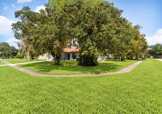 Photo 4 of Single family home for sale at 14571 SW 41st Terrace, Ocala, FL 34473 | MLS# O6440286 | Listing updated on 2026-10-04