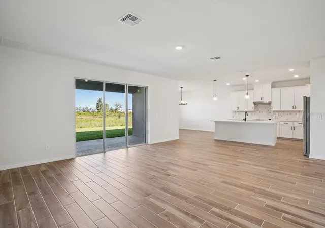 Photo 3 of Single family home for sale at 3305 Orchard Loop, Bartow, FL 33830 | MLS# TB8546822 | Listing updated on 2026-09-26