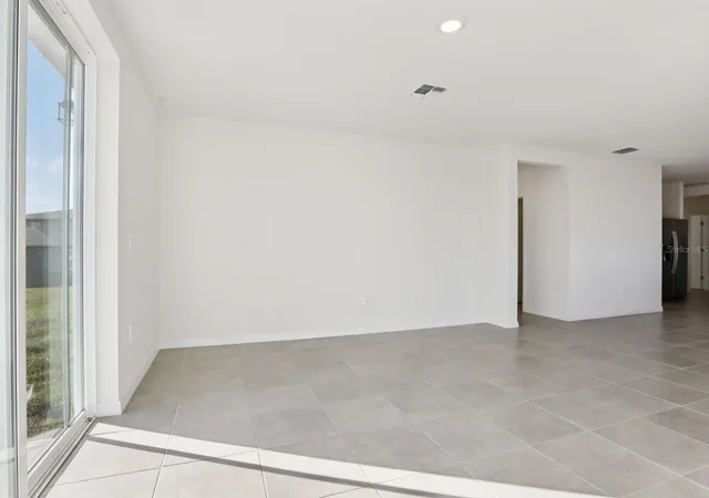 Photo 4 of Single family home for sale at 3910 Teak Ln, Bartow, FL 33830 | MLS# TB8546825 | Listing updated on 2026-09-23