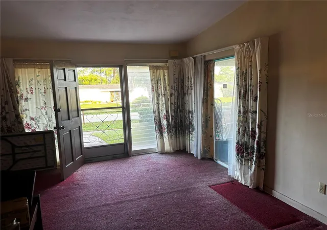 Photo 3 of Single family home for sale at 1077 Whitewood Dr, Deltona, FL 32725 | MLS# O6440323 | Listing updated on 2026-09-20