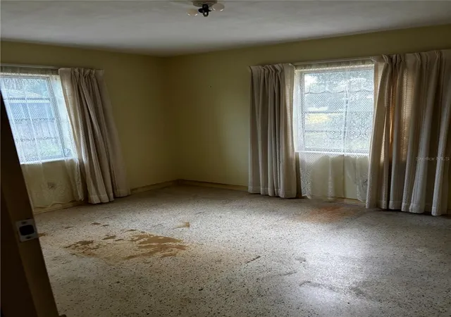 Photo 3 of Single family home for sale at 1077 Whitewood Dr, Deltona, FL 32725 | MLS# O6440323 | Listing updated on 2026-09-20