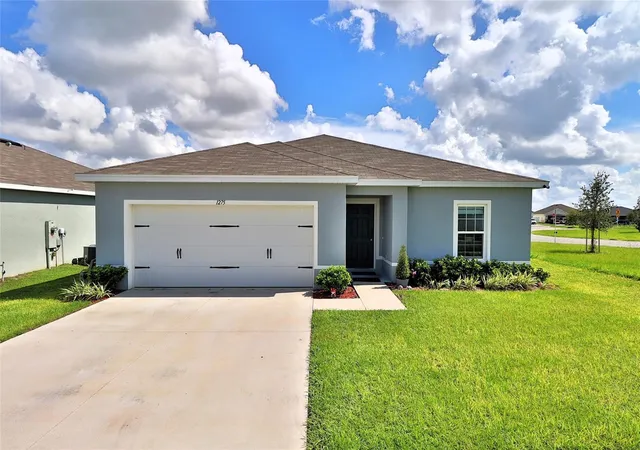 Photo 1 of Single family home for sale at 1275 Tank Trl, Haines City, FL 33844 | MLS# O6440325 | Listing updated on 2026-09-16