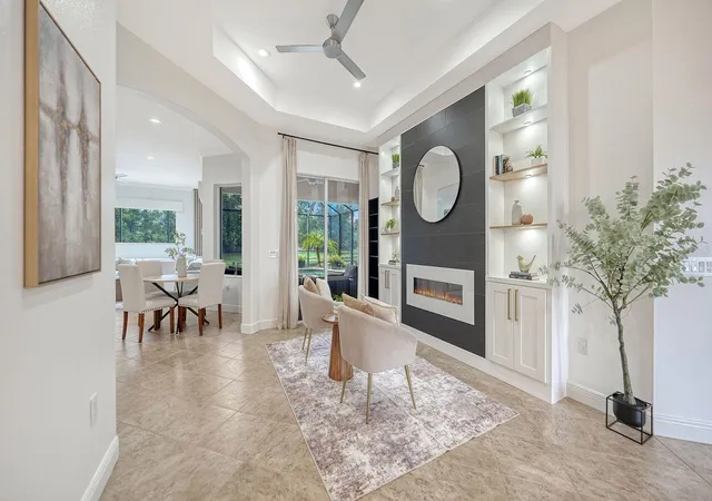 Photo 3 of Single family home for sale at 14250 Sundial Pl, Lakewood Ranch, FL 34202 | MLS# A4705528 | Listing updated on 2026-10-01