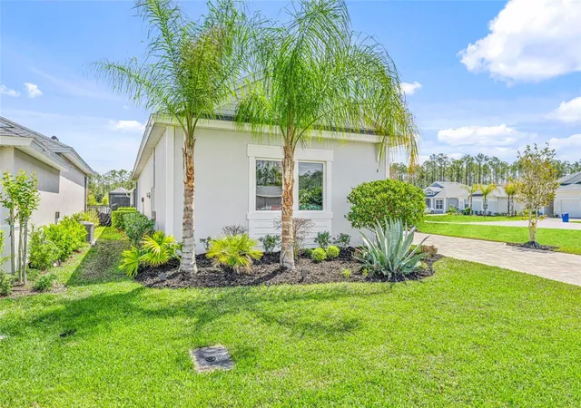 Photo 2 of Single family home for sale at 4 Spring St, Palm Coast, FL 32164 | MLS# FC321304 | Listing updated on 2026-09-12