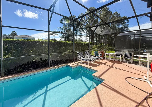 Photo 3 of Single family home for sale at 214 Tupelo Cir, Davenport, FL 33897 | MLS# S5157226 | Listing updated on 2026-10-02