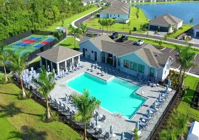 Photo 2 of Single family home for sale at 8518 Saint Kitts Cir, Englewood, FL 34224 | MLS# A4705531 | Listing updated on 2026-09-13
