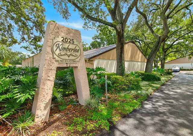 Photo 3 of Condo for sale at 2025 Sylvester Rd #QQ2, Lakeland, FL 33803 | MLS# TB8546846 | Listing updated on 2026-09-15