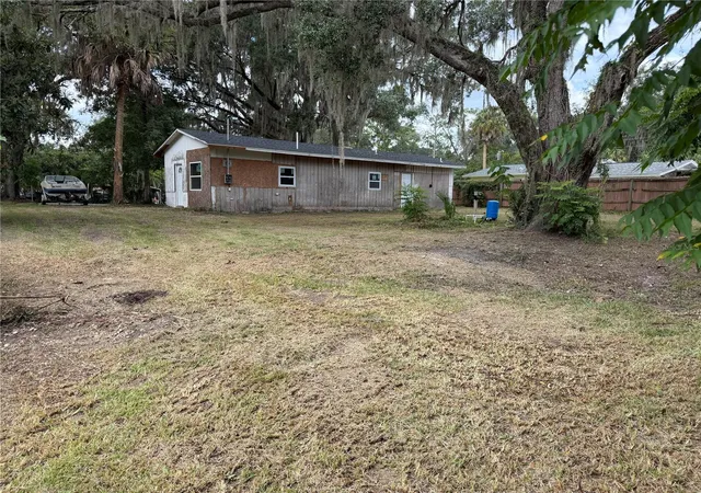 Photo 3 of Single family home for sale at 5211 SE 29th Avenue, Ocala, FL 34480 | MLS# O6440350 | Listing updated on 2026-09-20