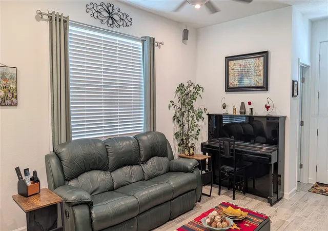 Photo 3 of Townhouse for sale at 1378 Tarflower Dr, Winter Springs, FL 32708 | MLS# O6440377 | Listing updated on 2026-10-10