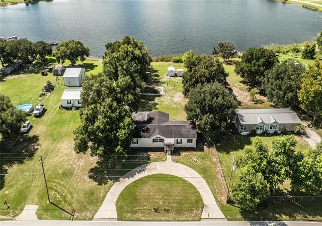 Photo 2 of Manufactured home for sale at 8045 Alturas Babson Park Cutoff Rd, Bartow, FL 33830 | MLS# L4964927 | Listing updated on 2026-09-18
