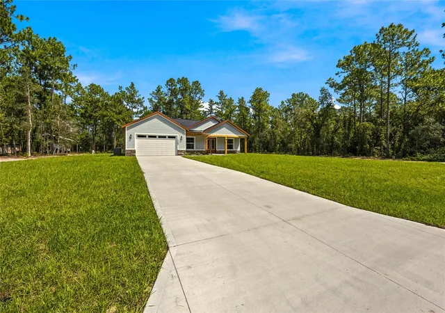 Photo 4 of Single family home for sale at 13089 SW 78th Place, Dunnellon, FL 34432 | MLS# OM731957 | Listing updated on 2026-09-13