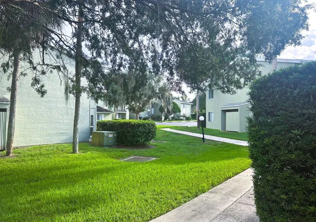 Photo 2 of Condo for sale at 627 Silver Pass #A, Ocala, FL 34472 | MLS# OM731959 | Listing updated on 2026-09-11