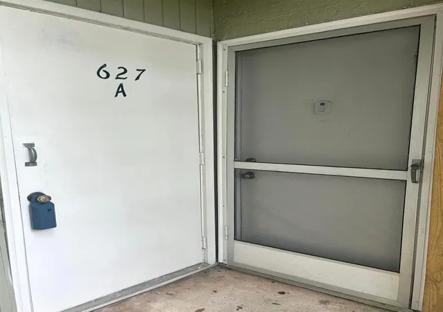 Listing Photo 4 - Condo for sale in building located at 627 Silver Pass, OCALA, FL 34472 - Unit #A