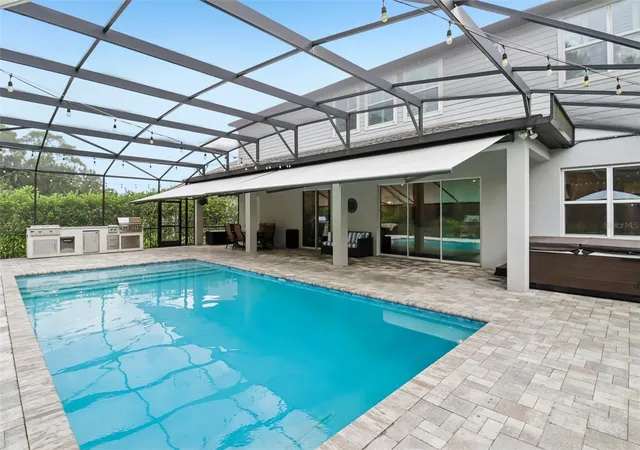 Photo 4 of Single family home for sale at 1257 Wading Waters Cir, Winter Park, FL 32792 | MLS# O6440381 | Listing updated on 2026-10-02