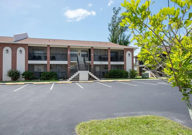 Photo 3 of Condo for sale at 1531 Placida Rd #9-104, Englewood, FL 34223 | MLS# D6148704 | Listing updated on 2026-09-16