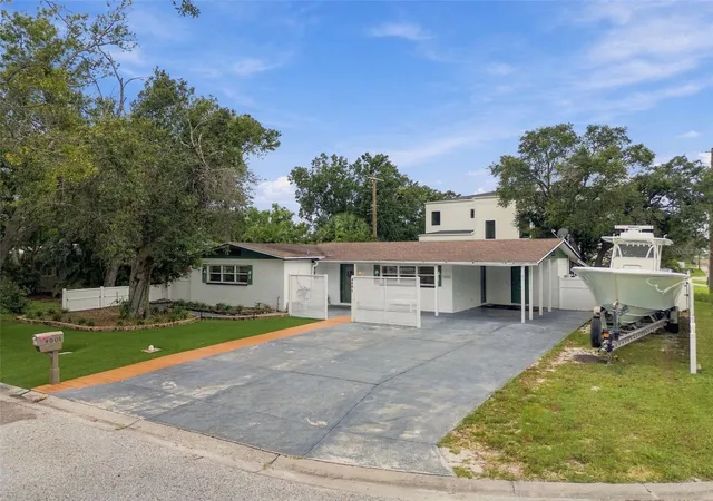 Photo 2 of Single family home for sale at 4501 Trask St, Tampa, FL 33611 | MLS# TB8546914 | Listing updated on 2026-10-02