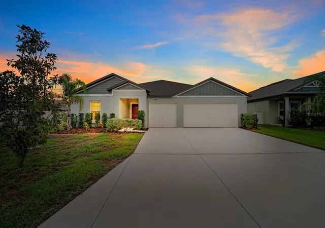 Photo 2 of Single family home for sale at 4060 Capri Coast Dr, Plant City, FL 33565 | MLS# TB8546922 | Listing updated on 2026-10-05