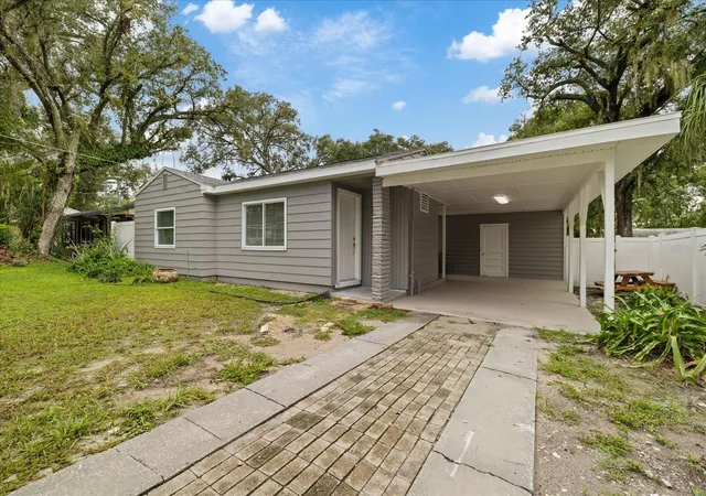 Photo 2 of Sale Pending at 7710 N Darmouth Ave, Tampa, FL 33604 | MLS# TB8546923 | Listing updated on 2026-09-23