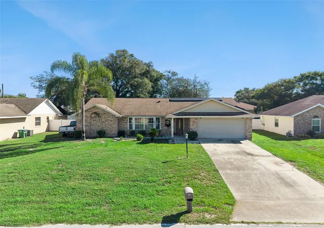 Photo 2 of Single family home for sale at 1079 W Hancock Dr, Deltona, FL 32725 | MLS# O6440402 | Listing updated on 2026-10-02