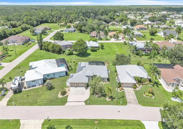 Photo 3 of Single family home for sale at 7547 Coco Plum, Punta Gorda, FL 33955 | MLS# C7530540 | Listing updated on 2026-09-20