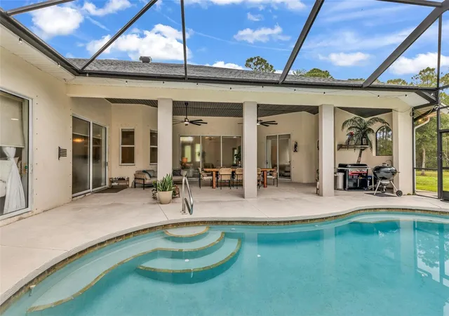 Photo 3 of Sale Pending at 3605 Tropicaire Blvd, North Port, FL 34286 | MLS# A4705574 | Listing updated on 2026-09-14