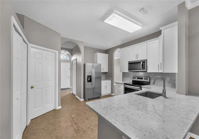 Photo 2 of Single family home for sale at 506 Greg St, Valrico, FL 33594 | MLS# TB8546939 | Listing updated on 2026-10-01