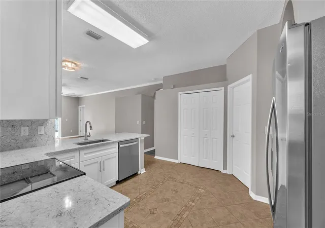 Photo 3 of Single family home for sale at 506 Greg St, Valrico, FL 33594 | MLS# TB8546939 | Listing updated on 2026-10-01