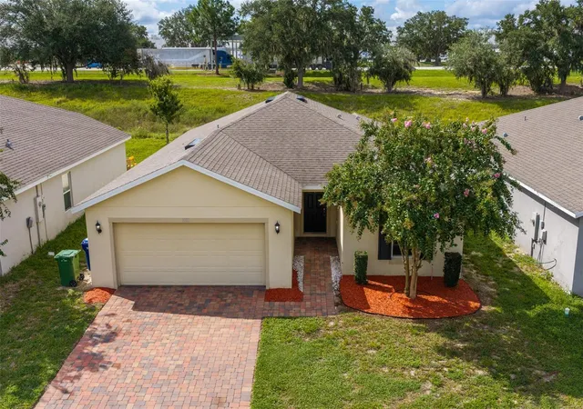 Photo 1 of Single family home for sale at 1333 Lucerne Loop Rd Ne, Winter Haven, FL 33881 | MLS# P4939825 | Listing updated on 2026-09-12
