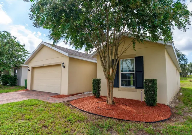 Photo 3 of Single family home for sale at 1333 Lucerne Loop Rd Ne, Winter Haven, FL 33881 | MLS# P4939825 | Listing updated on 2026-09-12