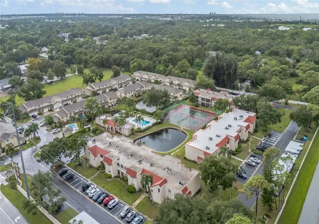 Listing Photo 2 - Condo for sale in building located at 9700 Starkey Rd, Largo, FL 33777 - Unit #113
