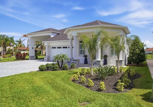 Photo 3 of Single family home for sale at 743 Teaberry Trl, Polk City, FL 33868 | MLS# L4964929 | Listing updated on 2026-09-19