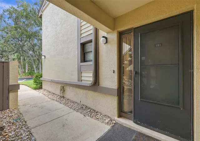 Photo 4 of Condo for sale at 131 Woodlake Wynde, Oldsmar, FL 34677 | MLS# TB8546978 | Listing updated on 2026-10-06