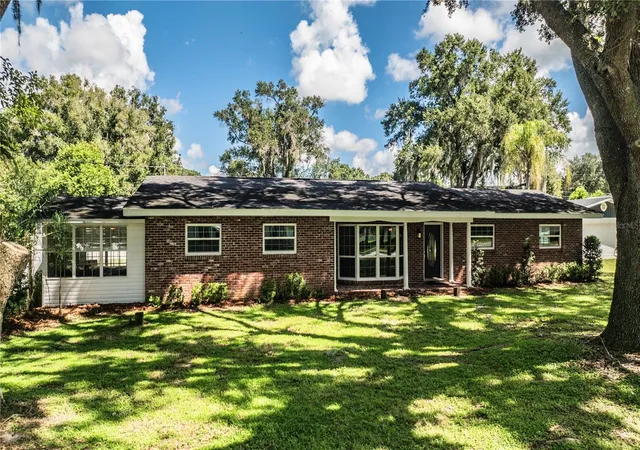 Single family home for sale at 2217 Wells Rd, AUBURNDALE, FL 33823 | MLS# L4964930