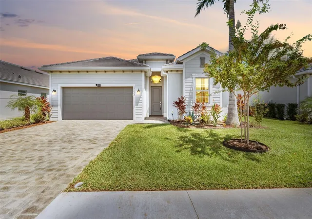 Photo 1 of Single family home for sale at 17622 Santorini Ct, Venice, FL 34293 | MLS# TB8547004 | Listing updated on 2026-09-13