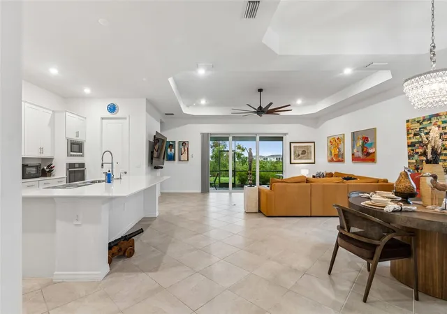 Photo 4 of Single family home for sale at 17622 Santorini Ct, Venice, FL 34293 | MLS# TB8547004 | Listing updated on 2026-10-07