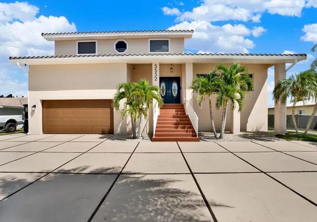 Single family home for sale at 5532 Pilots Pl, NEW PORT RICHEY, FL 34652 | MLS# W7889353