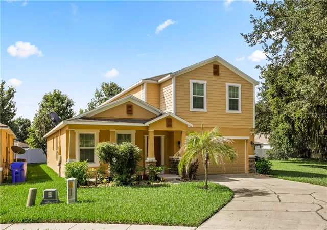 Photo 1 of Single family home for sale at 3637 Black Dog Ct, Tavares, FL 32778 | MLS# O6440463 | Listing updated on 2026-10-06