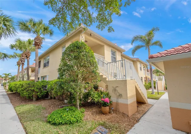 Photo 1 of Condo for sale at 203 Casa Del Lago Way #203, Venice, FL 34292 | MLS# A4705600 | Listing updated on 2026-09-13