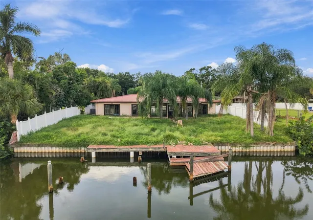 Photo 2 of Single family home for sale at 3945 E Eden Roc Cir, Tampa, FL 33634 | MLS# TB8547011 | Listing updated on 2026-09-29