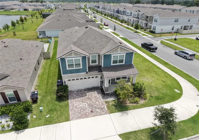 Photo 3 of Single family home for sale at 2436 Blowing Breeze Ave, Kissimmee, FL 34744 | MLS# S5157253 | Listing updated on 2026-09-16