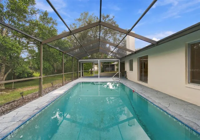 Photo 2 of Single family home for sale at 9403 Horizon Dr, Spring Hill, FL 34608 | MLS# TB8547018 | Listing updated on 2026-10-17