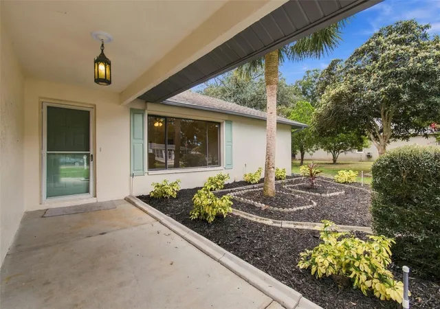 Photo 3 of Single family home for sale at 9403 Horizon Dr, Spring Hill, FL 34608 | MLS# TB8547018 | Listing updated on 2026-10-17