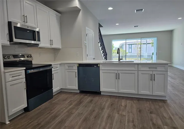 Photo 4 of Townhouse for sale at 7717 93rd Street N, Seminole, FL 33777 | MLS# TB8547019 | Listing updated on 2026-09-23